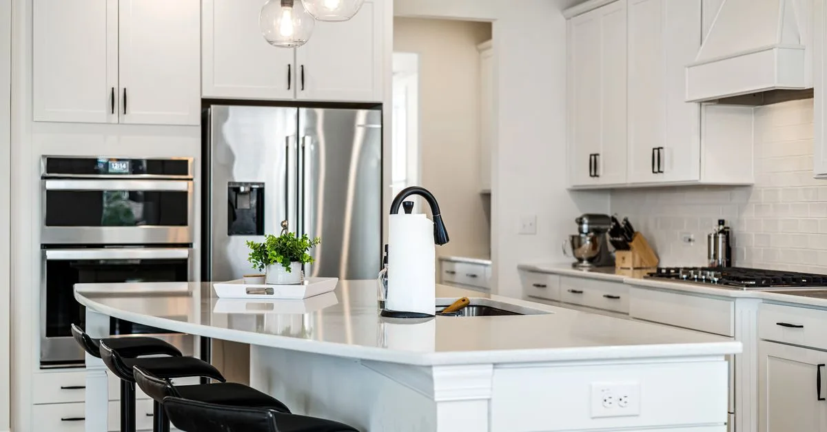 découvrez nos conseils, astuces et inspirations pour aménager et décorer votre cuisine, un espace convivial et fonctionnel au cœur de la maison.