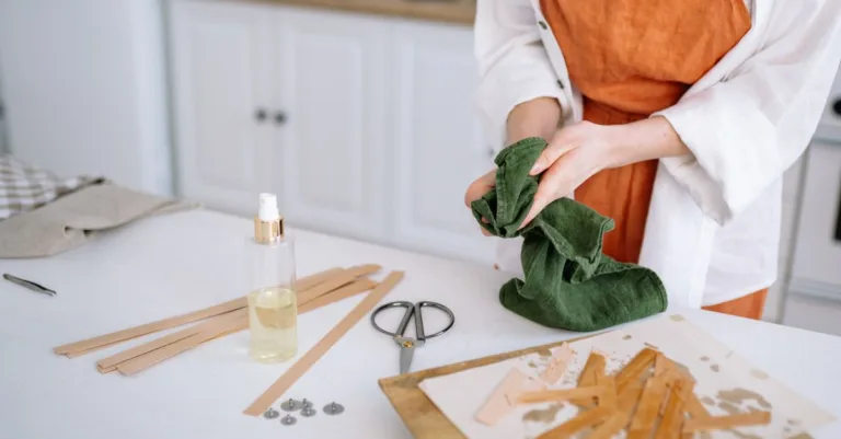 découvrez nos solutions clean strip pour un nettoyage efficace et sans effort. parfait pour tous vos besoins de désinfection et d’entretien.